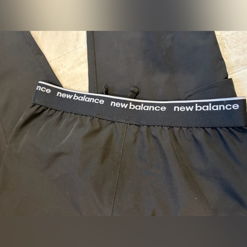New Balance Black Joggers with Logo - Picture 5 of 7
